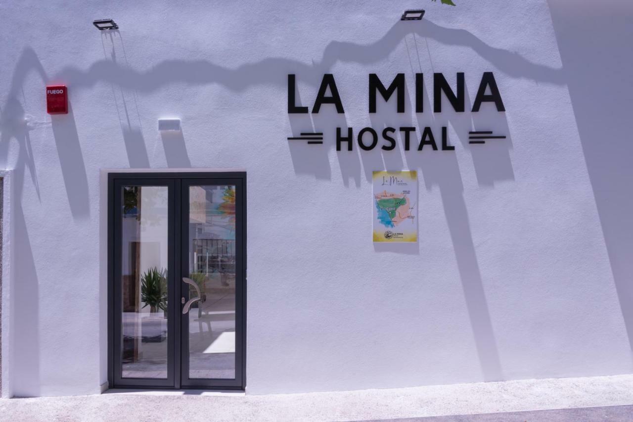 קוניל דה לה פרונטרה La Mina Hostal Boutique מראה חיצוני תמונה